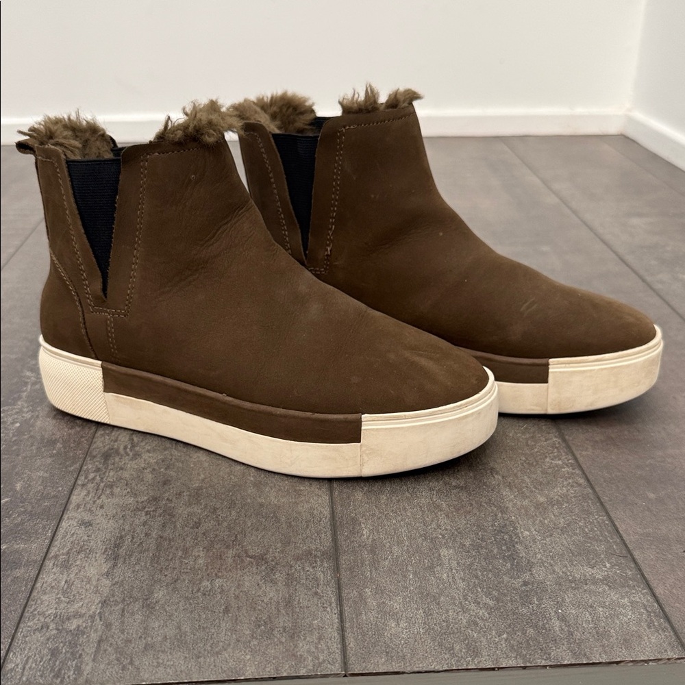 J/Slides NYC Val Leather Platform Slip-on Shoe / Bootie with Faux Fur, size 8